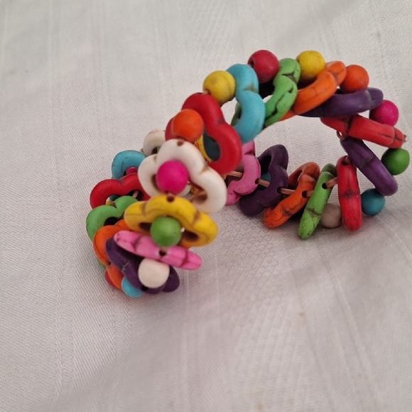 Colorful Beaded Bracelet - Picture 5 of 5